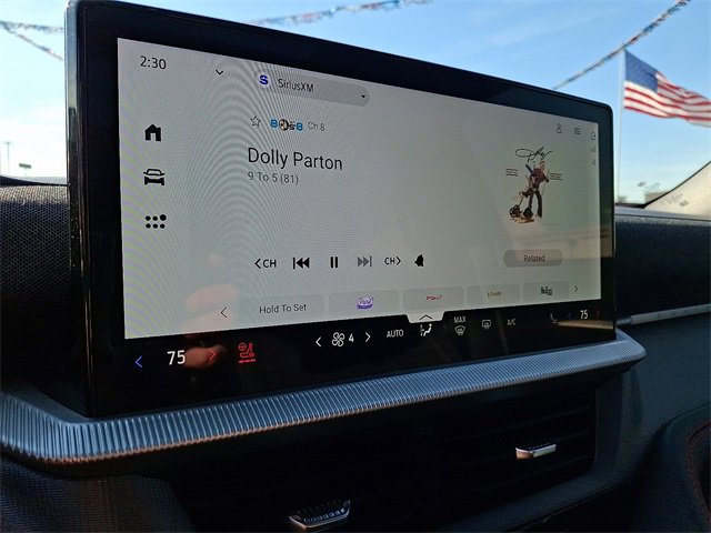 Used 2025 Ford Explorer ST image 18