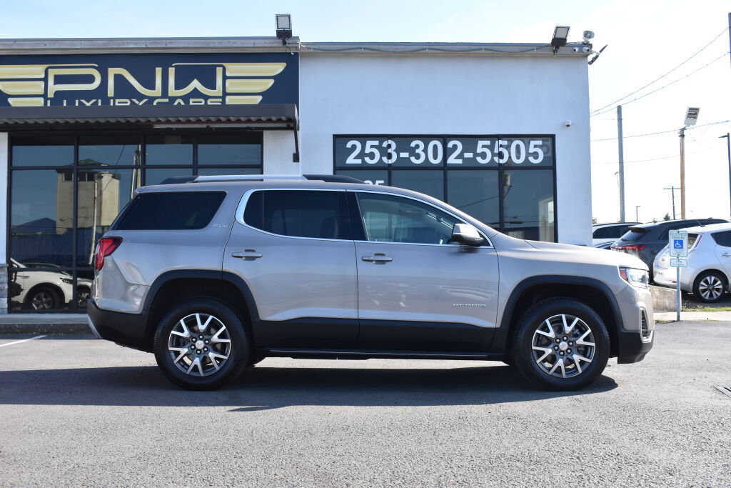 Used 2023 GMC Acadia SLE w/ Driver Convenience Package image 6
