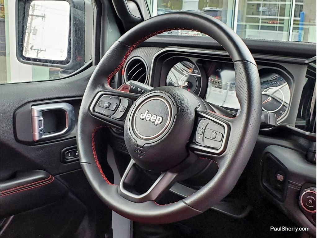 Used 2024 Jeep Wrangler Unlimited Rubicon 392 image 31