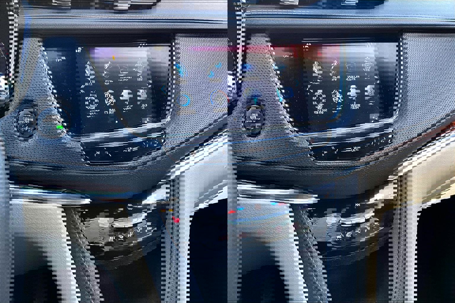 Used 2017 Cadillac XT5 Luxury w/ Driver Awareness Package image 15