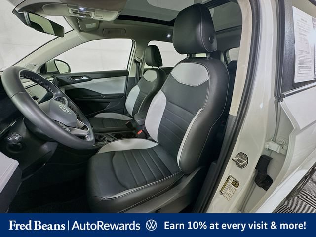 Used 2023 Volkswagen Taos SEL AWD/4WD image 27