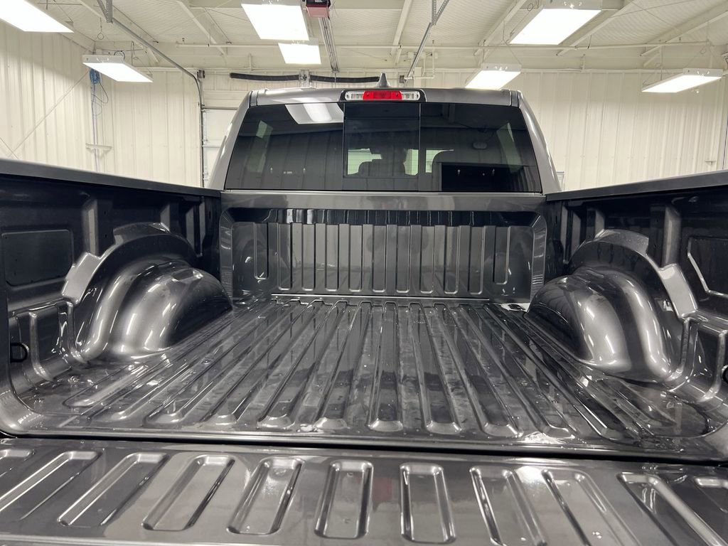 New 2026 RAM 1500 Big Horn AWD/4WD image 24