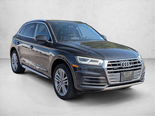 Used 2018 Audi Q5 2.0T Premium Plus w/ Premium Plus Package AWD/4WD image 3