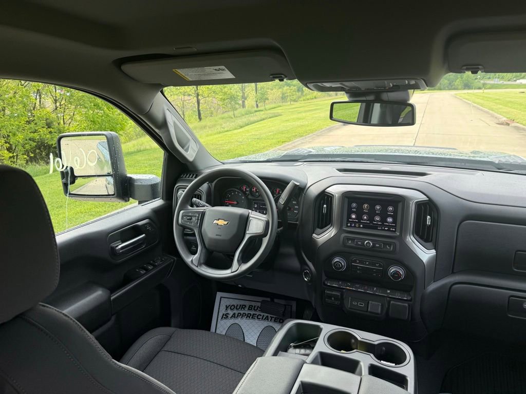 New 2026 Chevrolet Silverado 2500 Custom w/ Custom Value Package AWD/4WD image 16