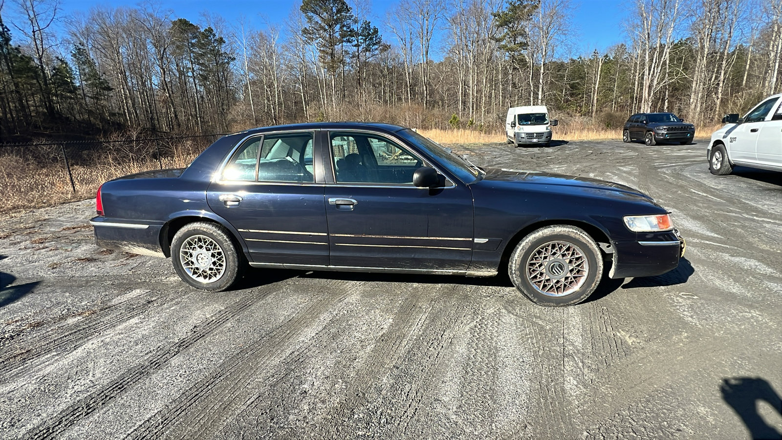 Used 2001 Mercury Grand Marquis GS image 7