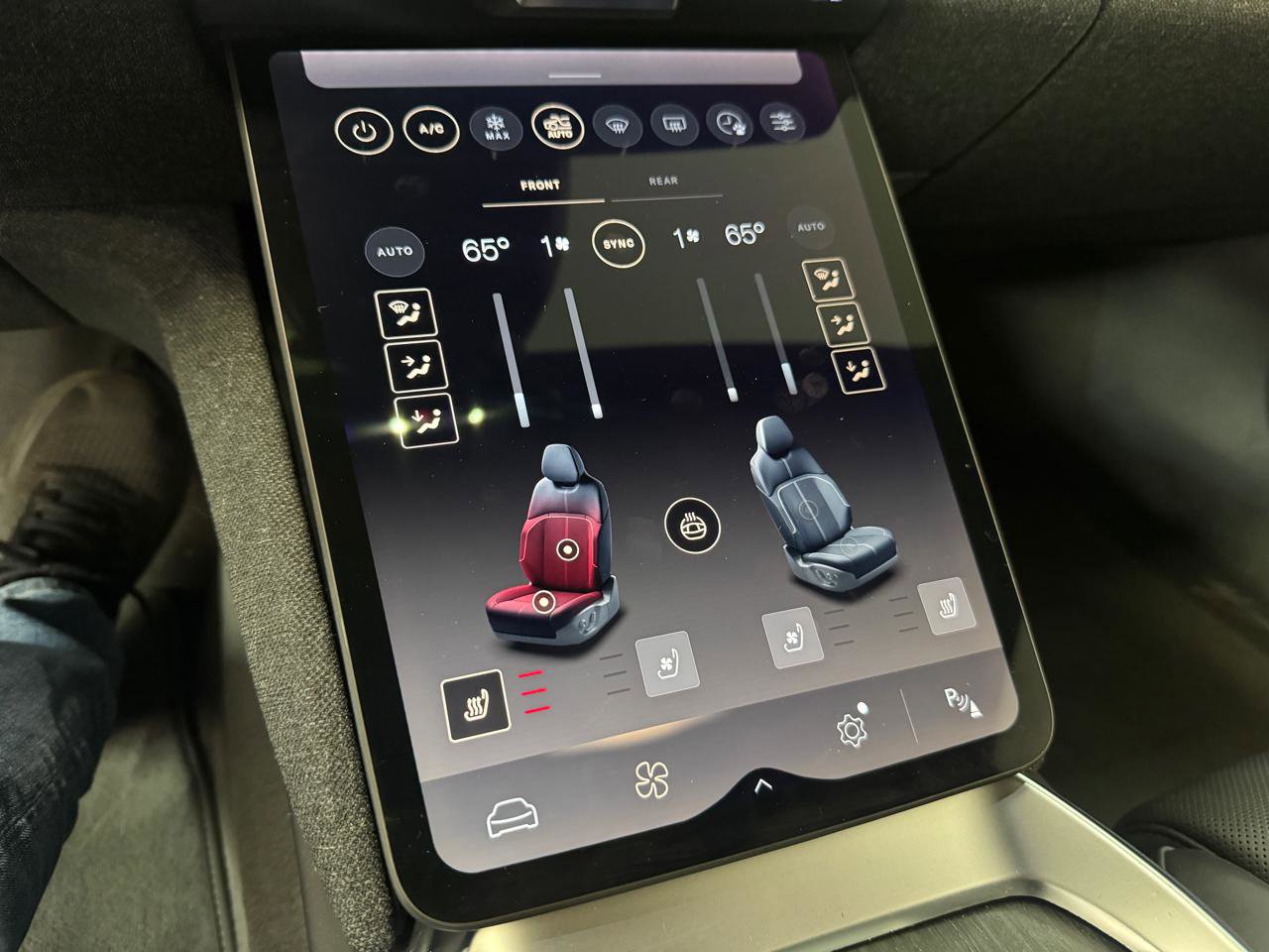 Used 2023 Lucid Air Touring AWD/4WD image 15