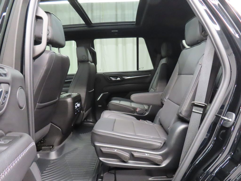 Used 2023 GMC Yukon Denali image 10