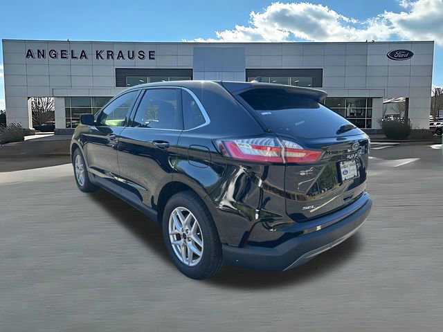 Used 2024 Ford Edge SEL w/ Convenience Package image 5