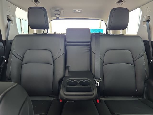 New 2025 Nissan Pathfinder SL AWD/4WD image 39