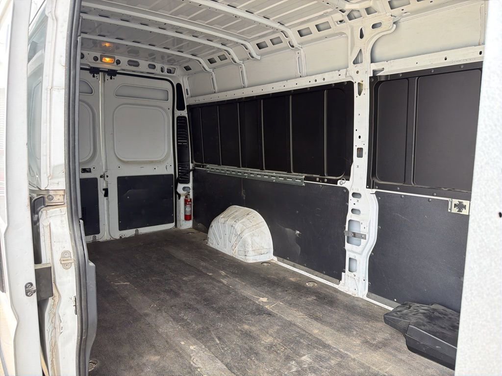 Used 2021 RAM ProMaster 3500 w/ Convenience Group FWD image 9