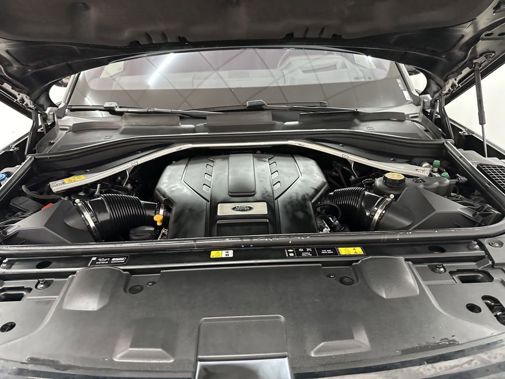 Used 2023 Land Rover Range Rover SV image 31