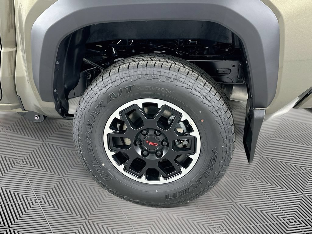 New 2026 Toyota Tacoma TRD Off-Road AWD/4WD image 14