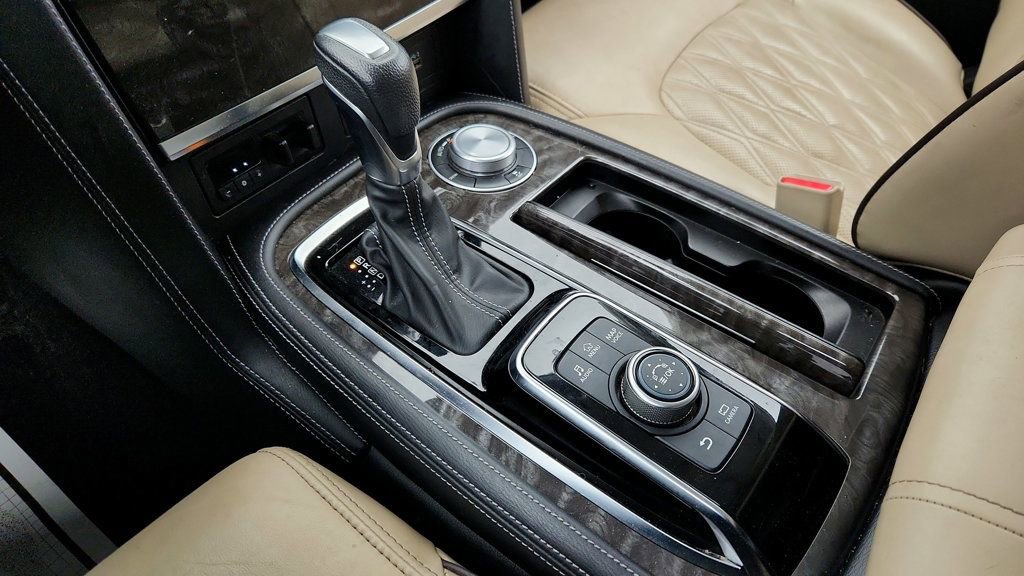 Used 2022 Nissan Armada Platinum w/ Captain's Chairs Package image 17