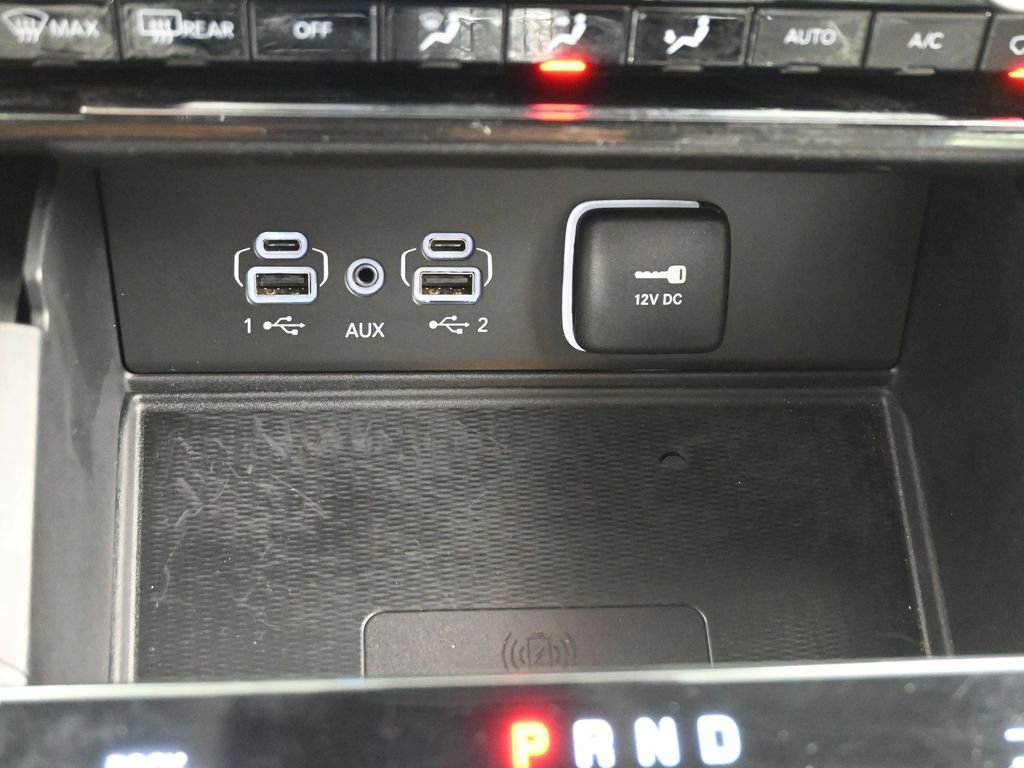 Used 2022 Jeep Grand Cherokee Overland w/ Advanced Protech Group III image 19