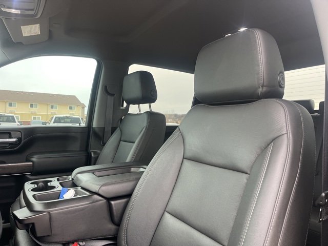 Used 2022 Chevrolet Silverado 3500 LTZ image 18