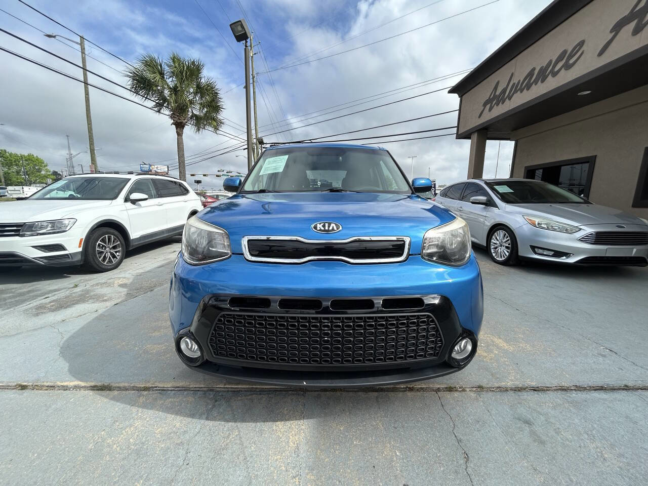 Used 2016 Kia Soul + w/ Designer's Package image 2