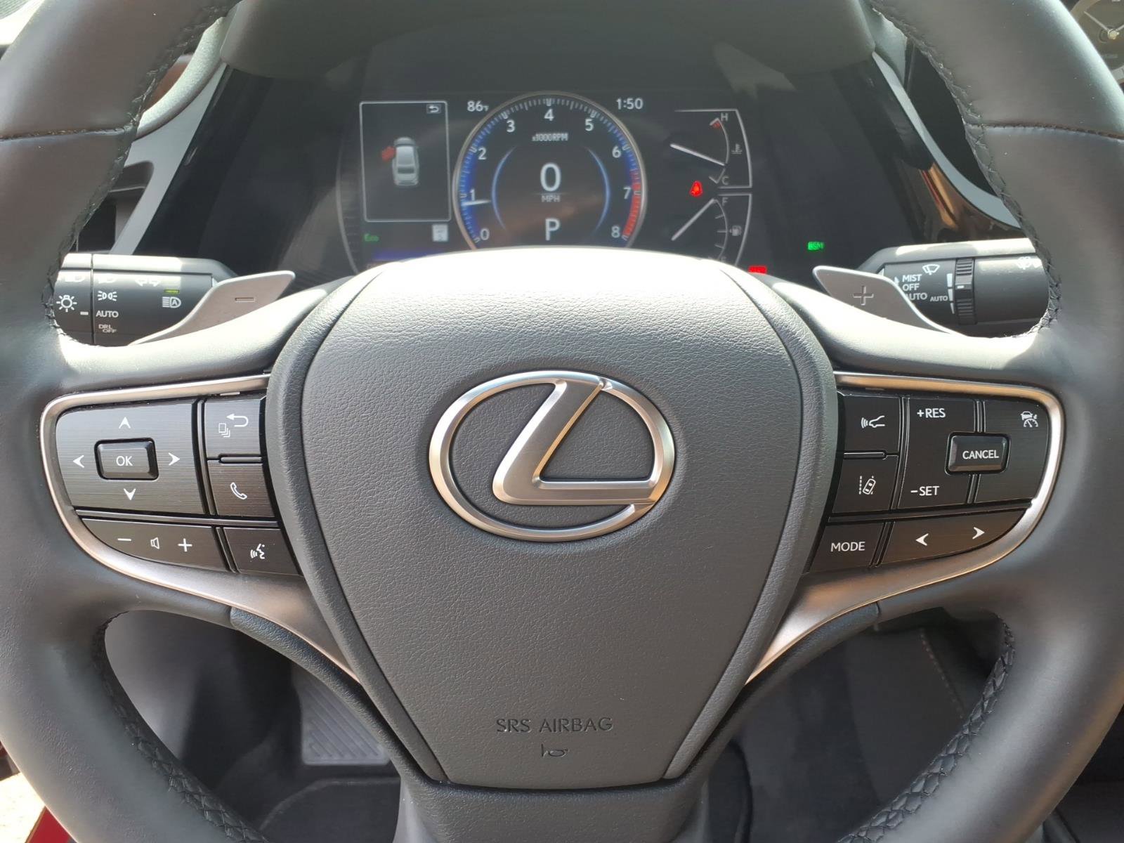 Certified 2024 Lexus ES 350 w/ Premium Package image 8