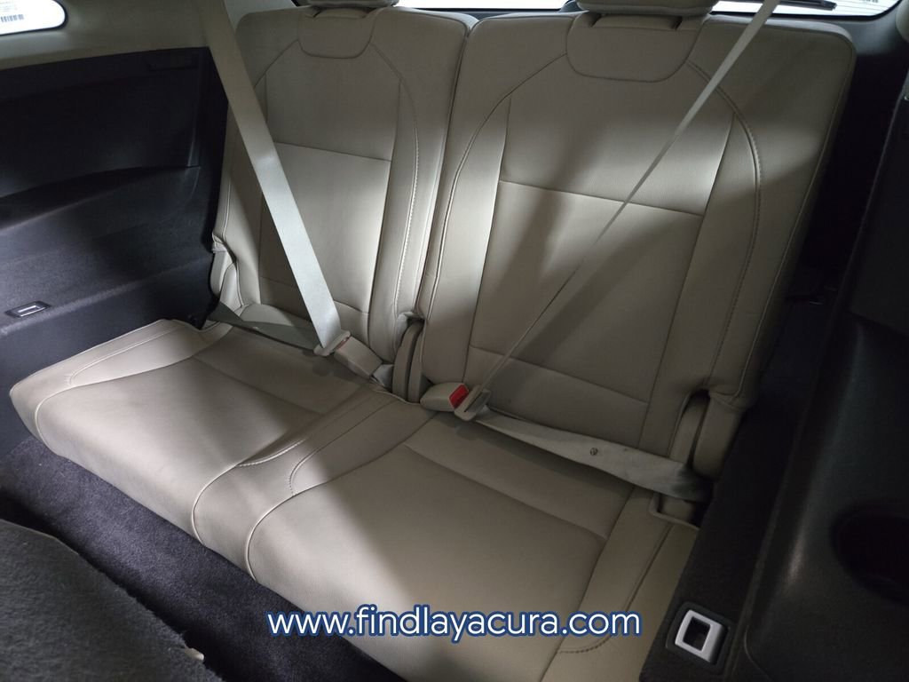 Used 2017 Acura MDX SH-AWD image 15