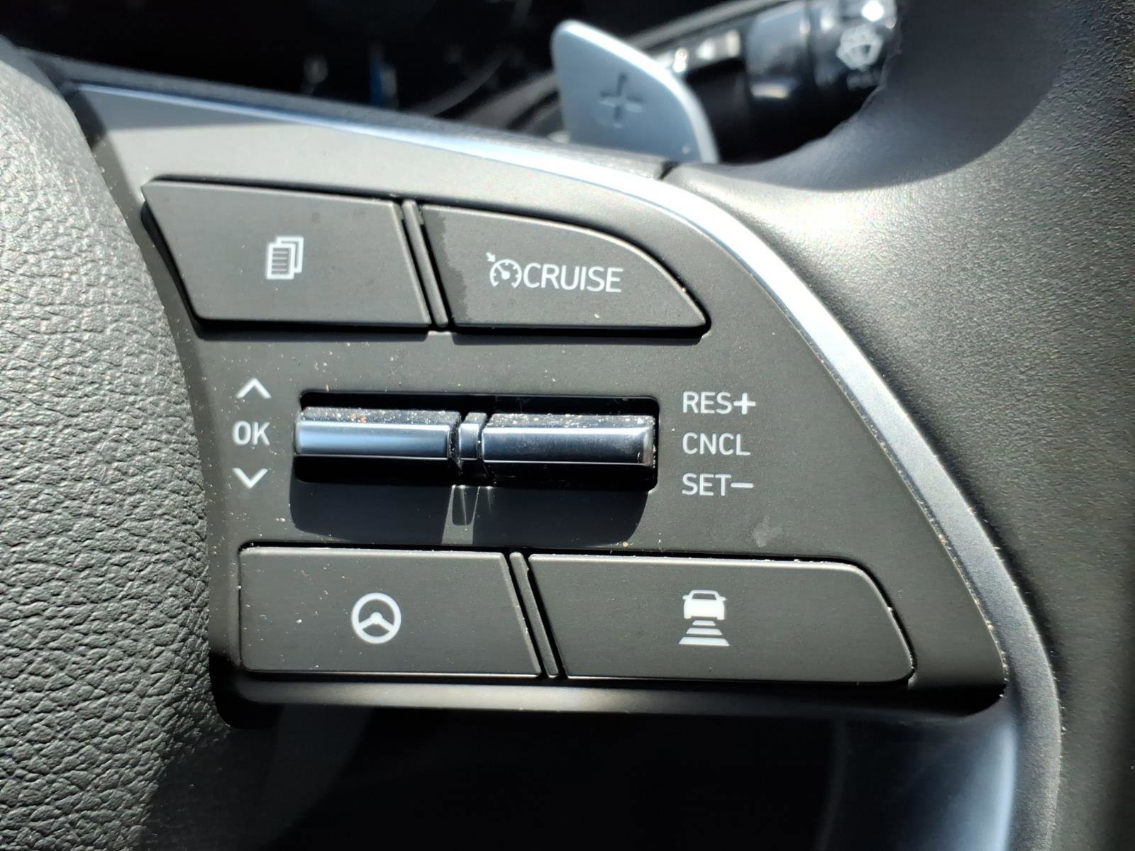 Used 2020 Hyundai Sonata Limited FWD image 32