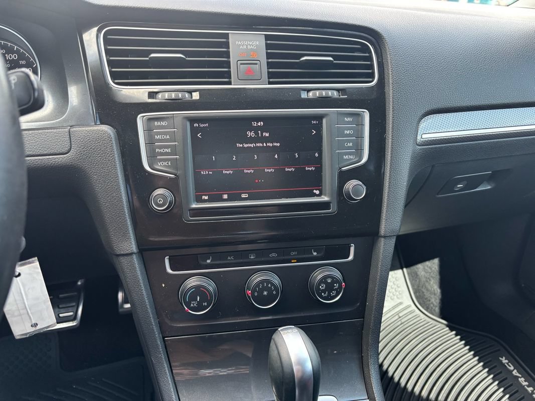 Used 2019 Volkswagen Golf Alltrack S AWD/4WD image 22
