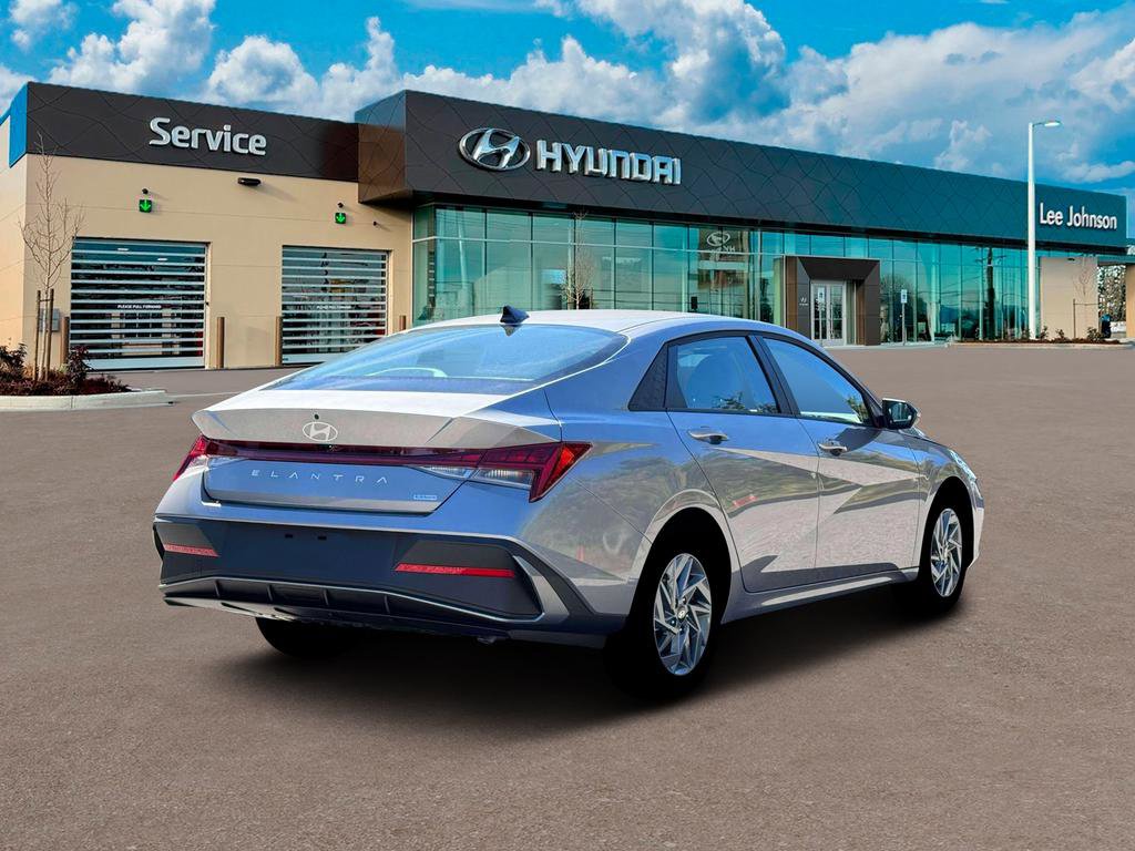New 2026 Hyundai Elantra Blue image 7