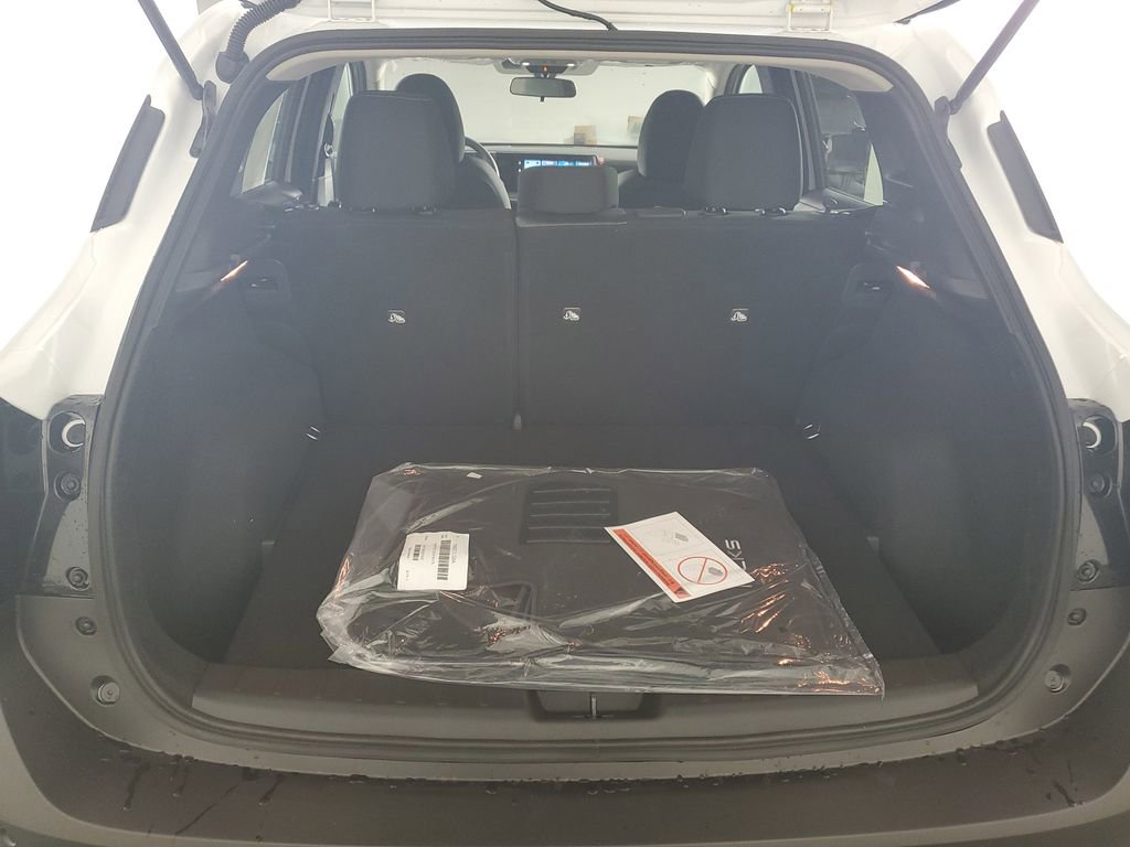 New 2026 Nissan Kicks SV w/ SV Premium Package image 33