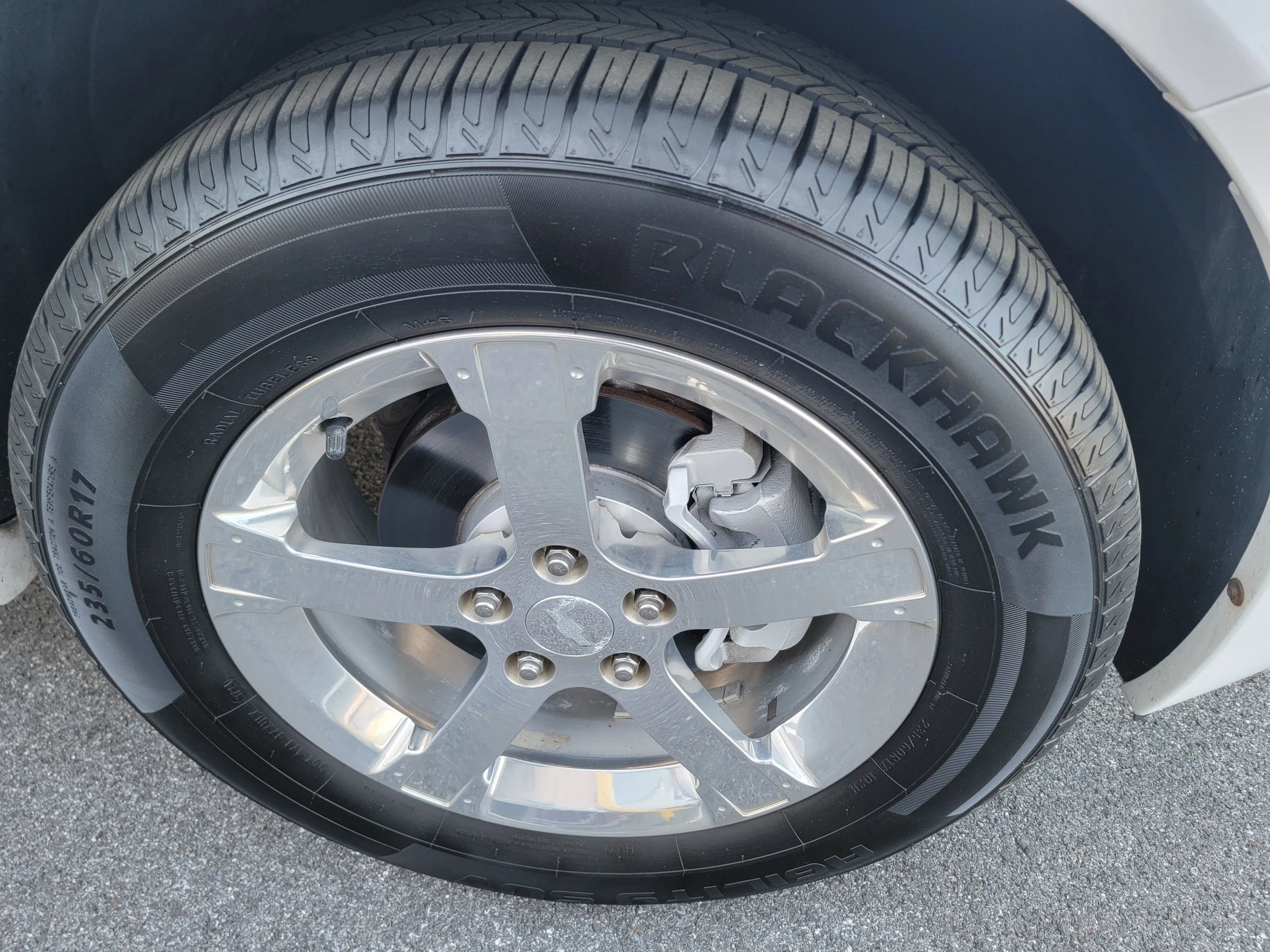 Used 2012 Chevrolet Captiva Sport LT w/ Convenience Package image 19