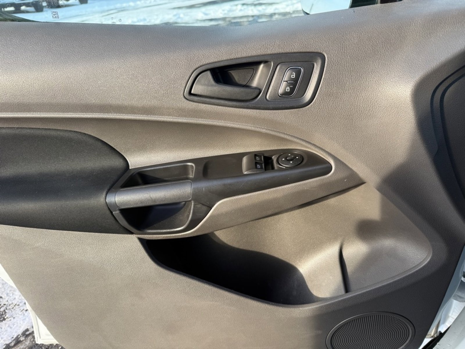 Used 2020 Ford Transit Connect XL image 29