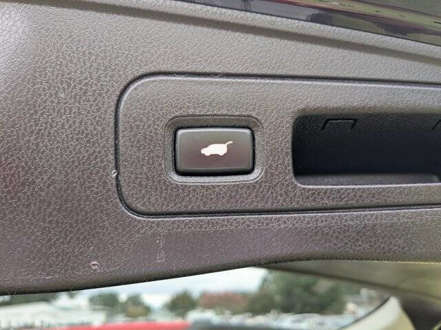 Used 2010 Acura MDX image 35