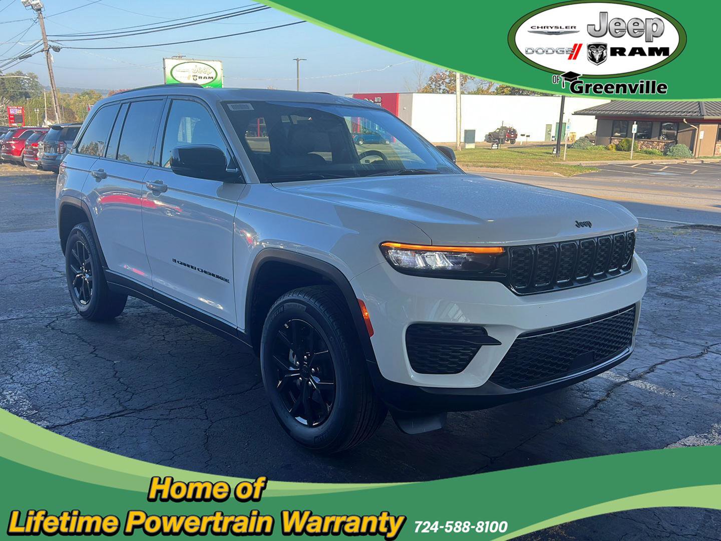 New 2025 Jeep Grand Cherokee Altitude image 1