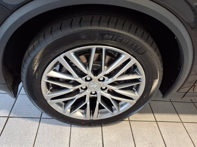 Used 2024 Acura MDX w/ Advance Package AWD/4WD image 5