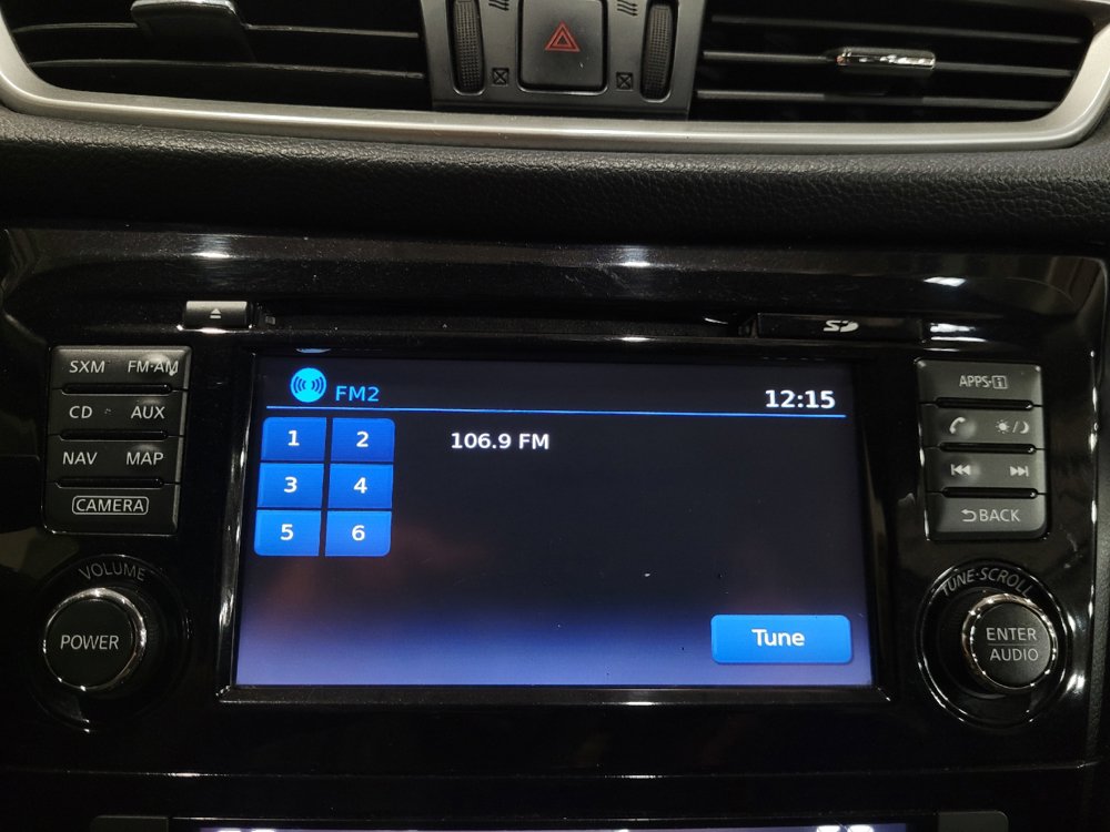 Used 2016 Nissan Rogue SV w/ SV Premium Package AWD/4WD image 25