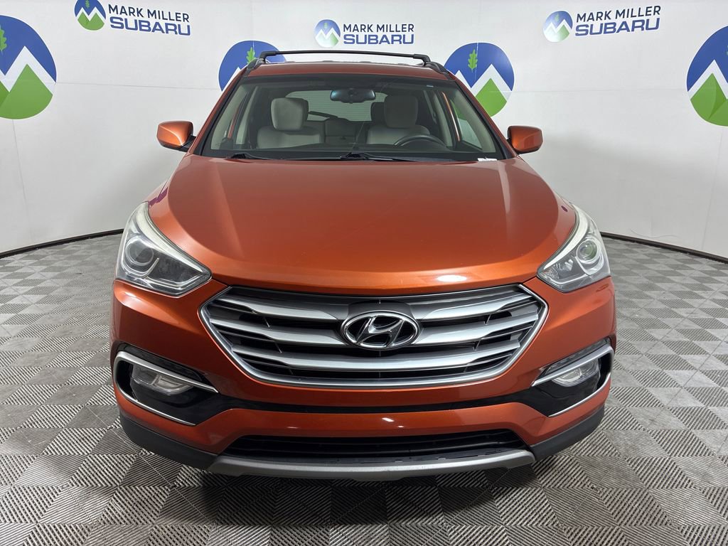 Used 2017 Hyundai Santa Fe Sport image 2