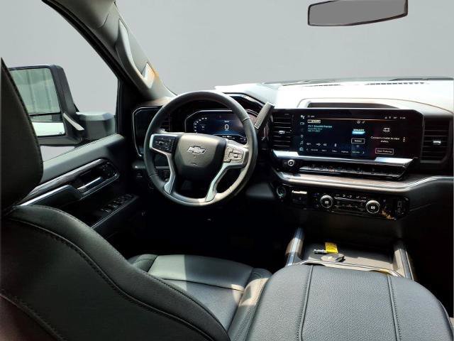 Used 2024 Chevrolet Silverado 2500 LTZ w/ LTZ Plus Package AWD/4WD image 9