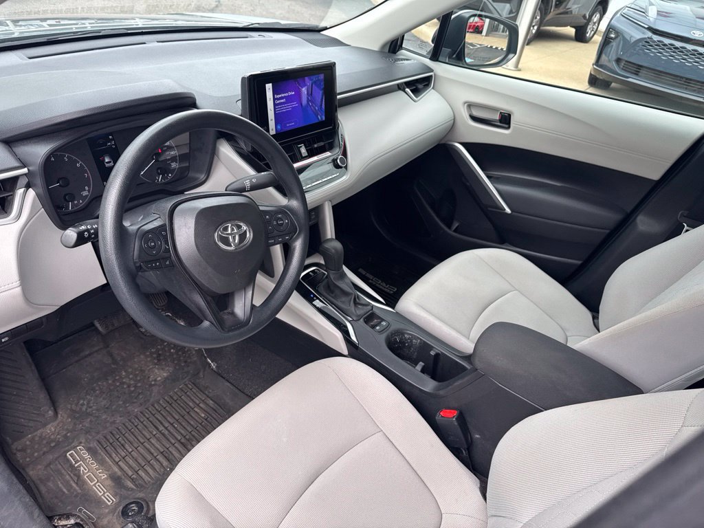 Certified 2024 Toyota Corolla Cross L AWD/4WD image 10