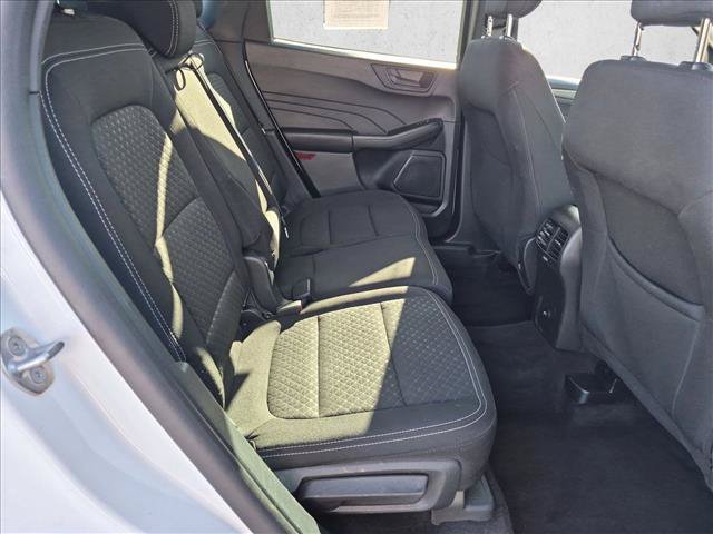 Used 2025 Ford Escape Active AWD/4WD image 19