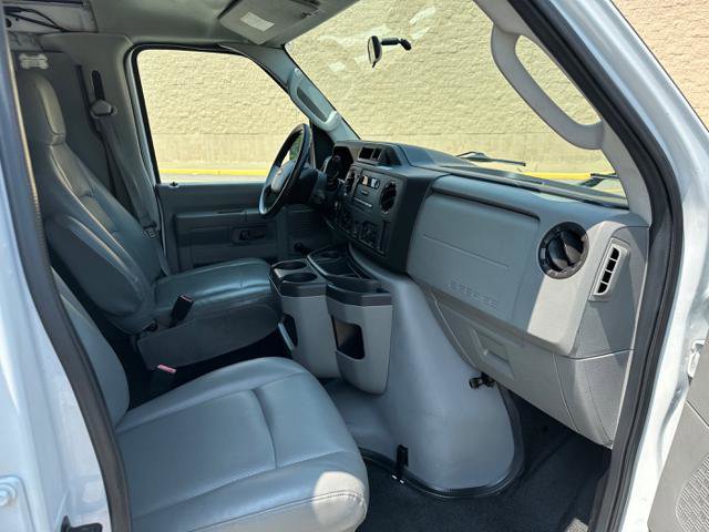 Used 2010 Ford E-250 and Econoline 250 E-250 ( NATURAL GAS) ONLY image 8