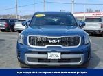 Used 2023 Kia Telluride EX w/ EX Captain's Chair Package image 2