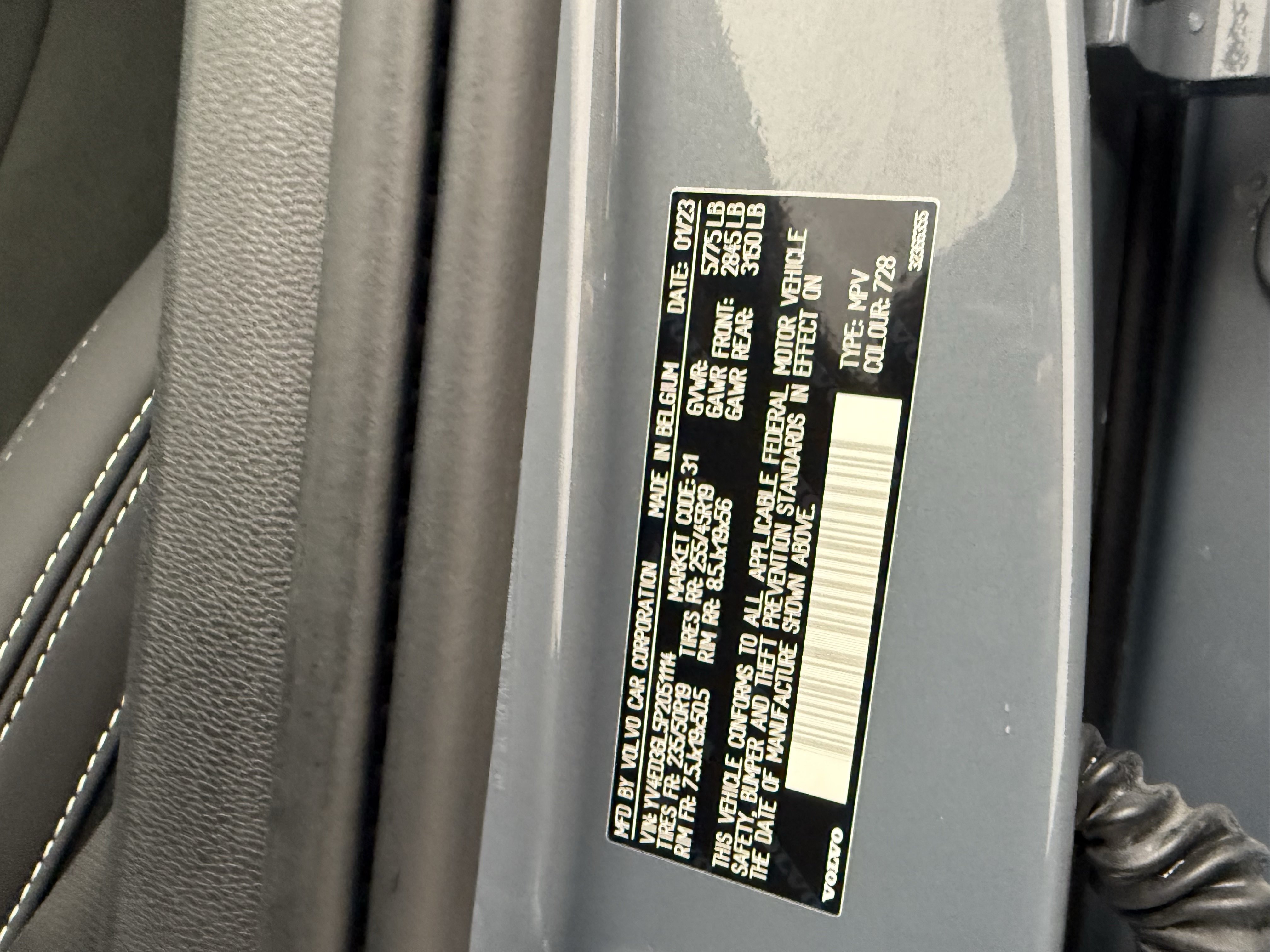 Certified 2023 Volvo C40 P8 Recharge Plus w/ Protection Package Premier AWD/4WD image 29