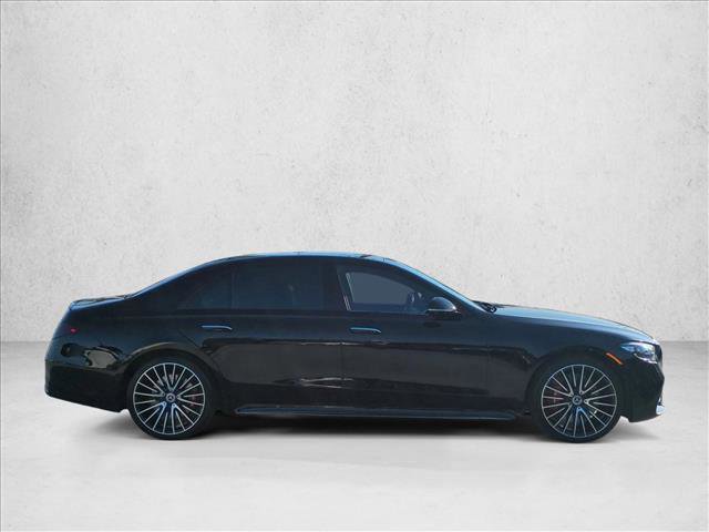 Used 2023 Mercedes-Benz S 580 4MATIC Sedan image 4