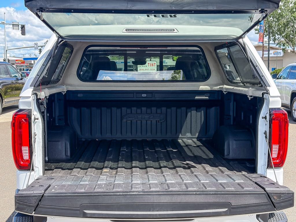 Used 2023 GMC Sierra 1500 AT4 w/ Technology Package AWD/4WD image 58