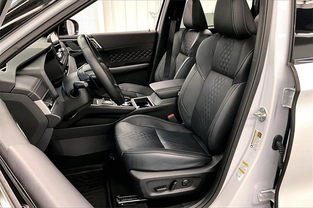 Used 2024 Mitsubishi Outlander SEL Black Edition image 20