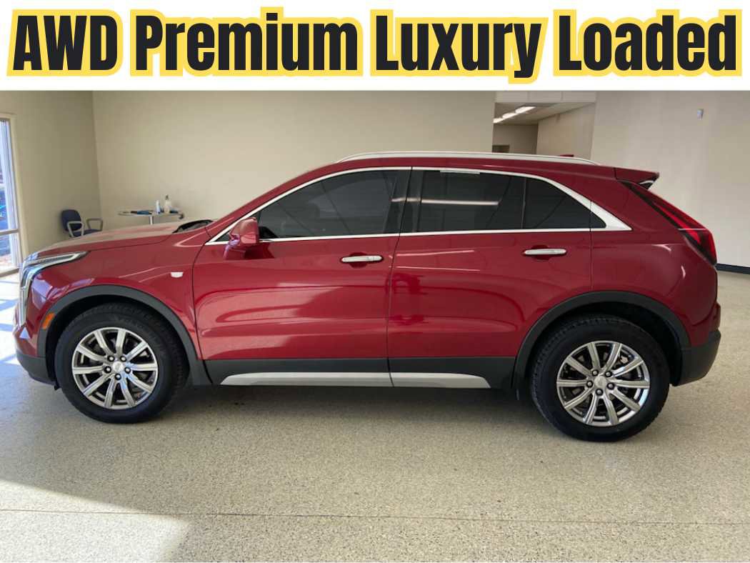 Used 2019 Cadillac XT4 Premium Luxury image 1