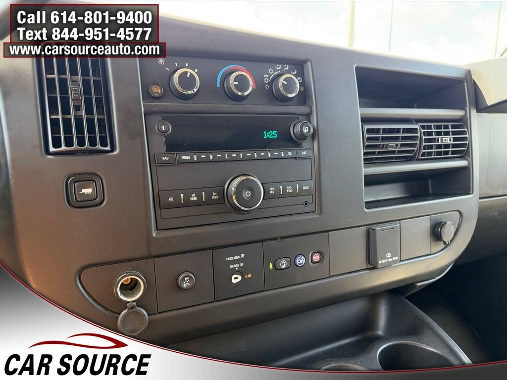 Used 2023 GMC Savana 3500 LS RWD image 18