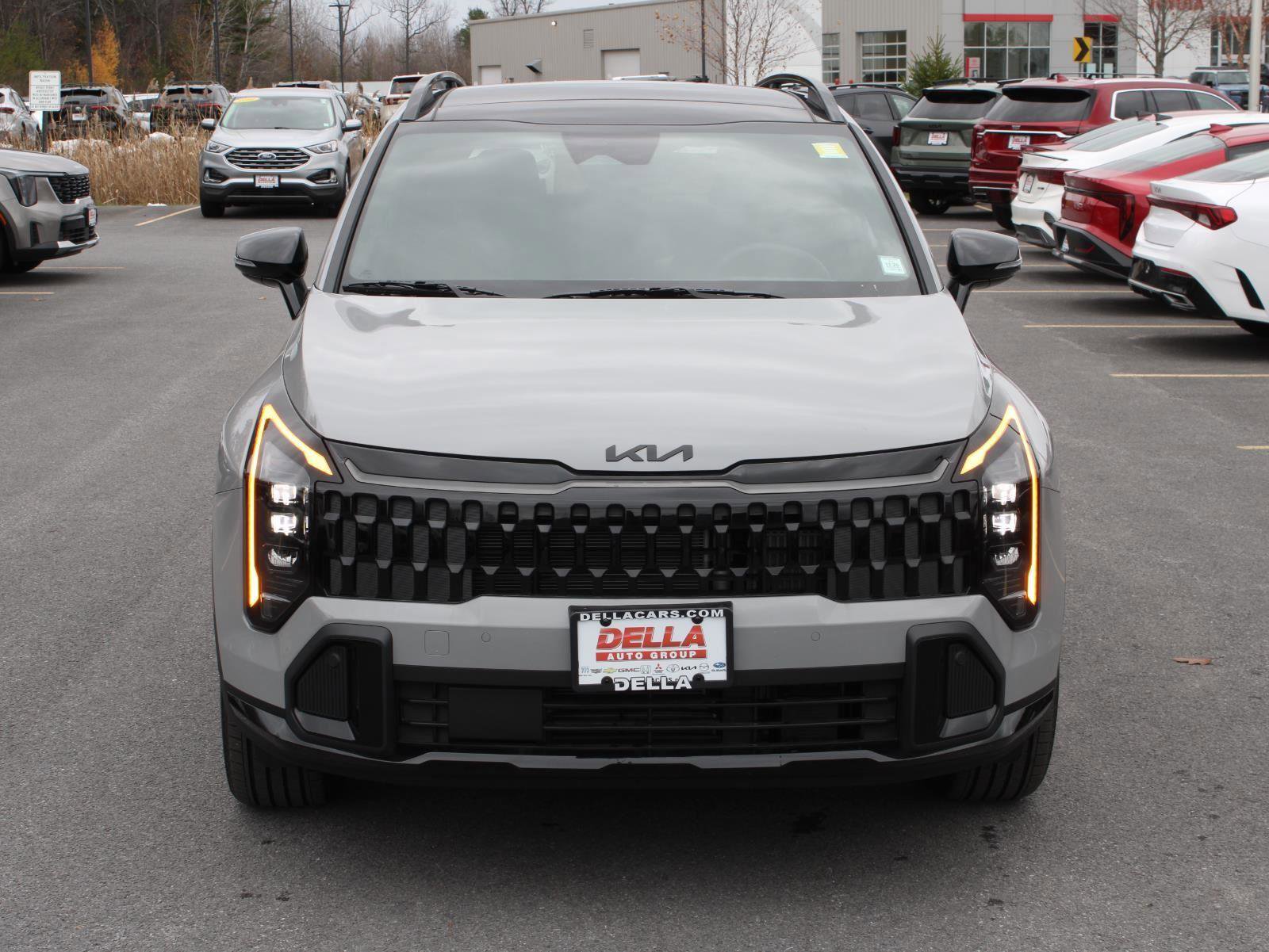 New 2026 Kia Sportage X-Line image 2