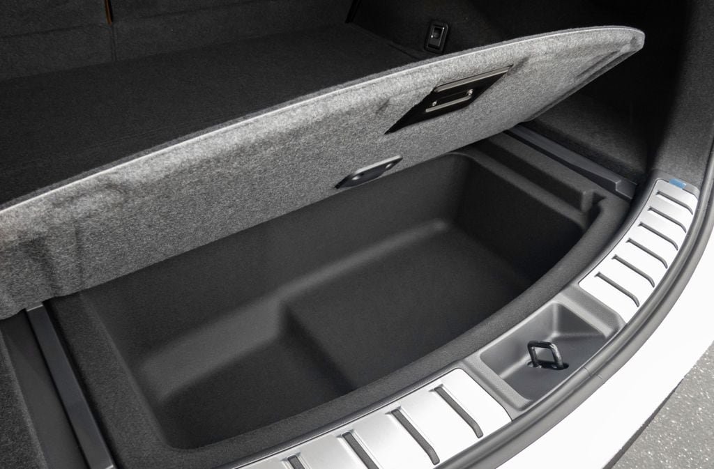 New 2026 Lexus NX 450h+ AWD w/ Luxury Package image 11