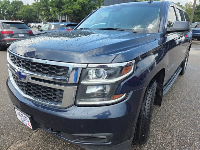 Used 2018 Chevrolet Suburban LT AWD/4WD image 4