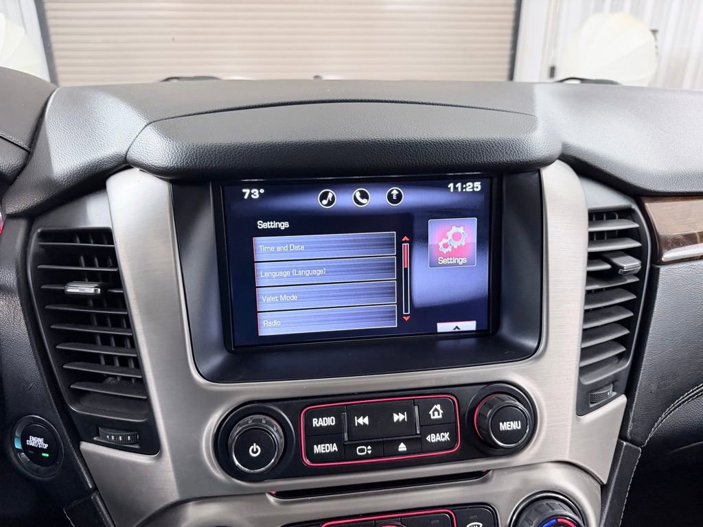 Used 2015 GMC Yukon XL Denali w/ Open Road Package AWD/4WD image 19