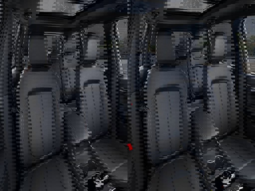 New 2026 Jeep Grand Cherokee Limited image 17