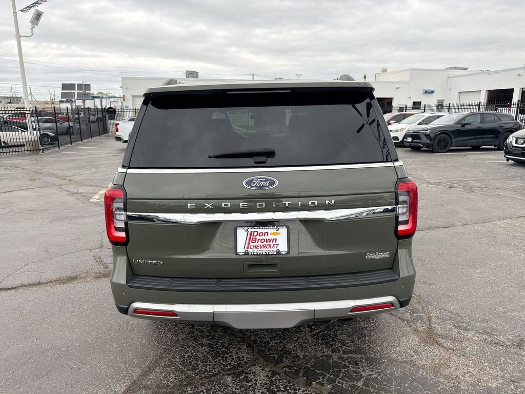 Used 2024 Ford Expedition Limited image 27